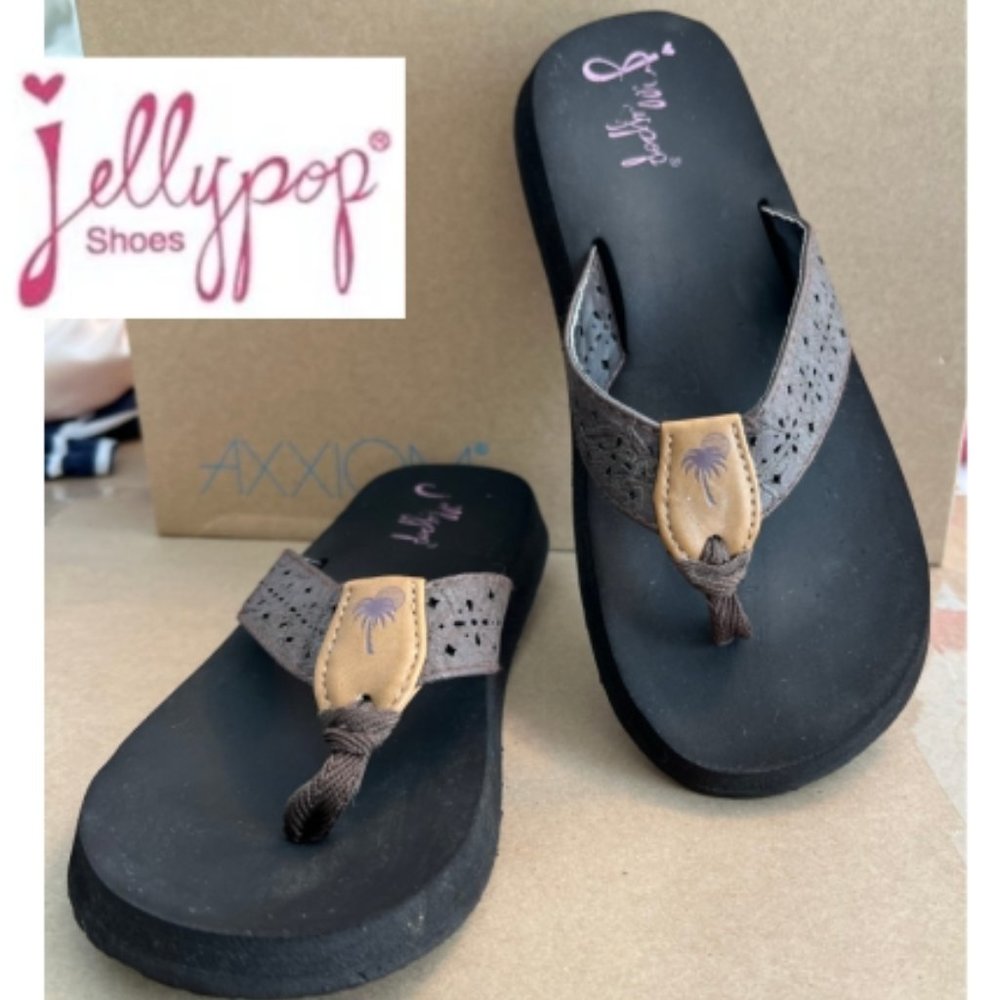 Jellypop sandals; dark brown; girls' size 3